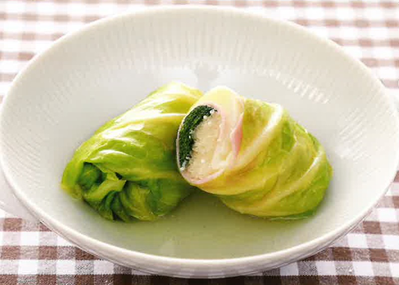 春キャベツの簡単ロールキャベツ