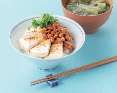 豆腐と納豆ののっけ丼